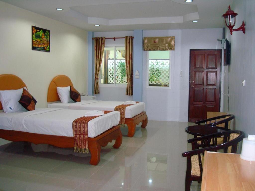 Nayai Resort Chalong Exterior foto